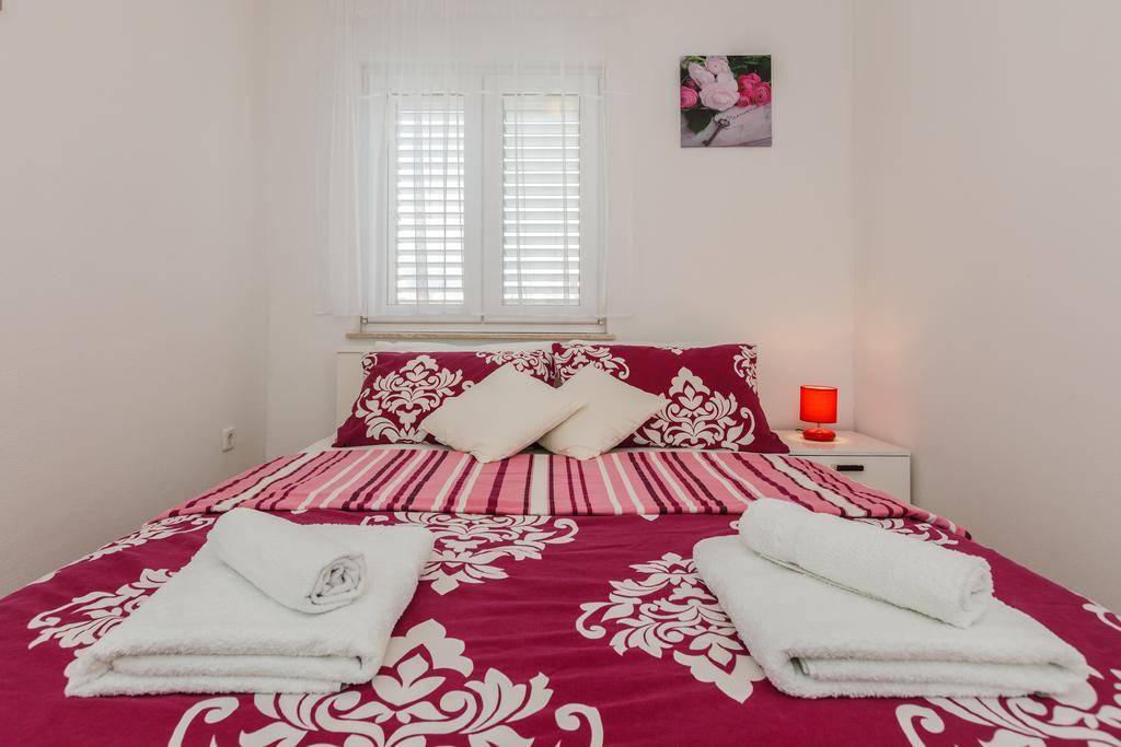 Apartment Anna Kaštela エクステリア 写真